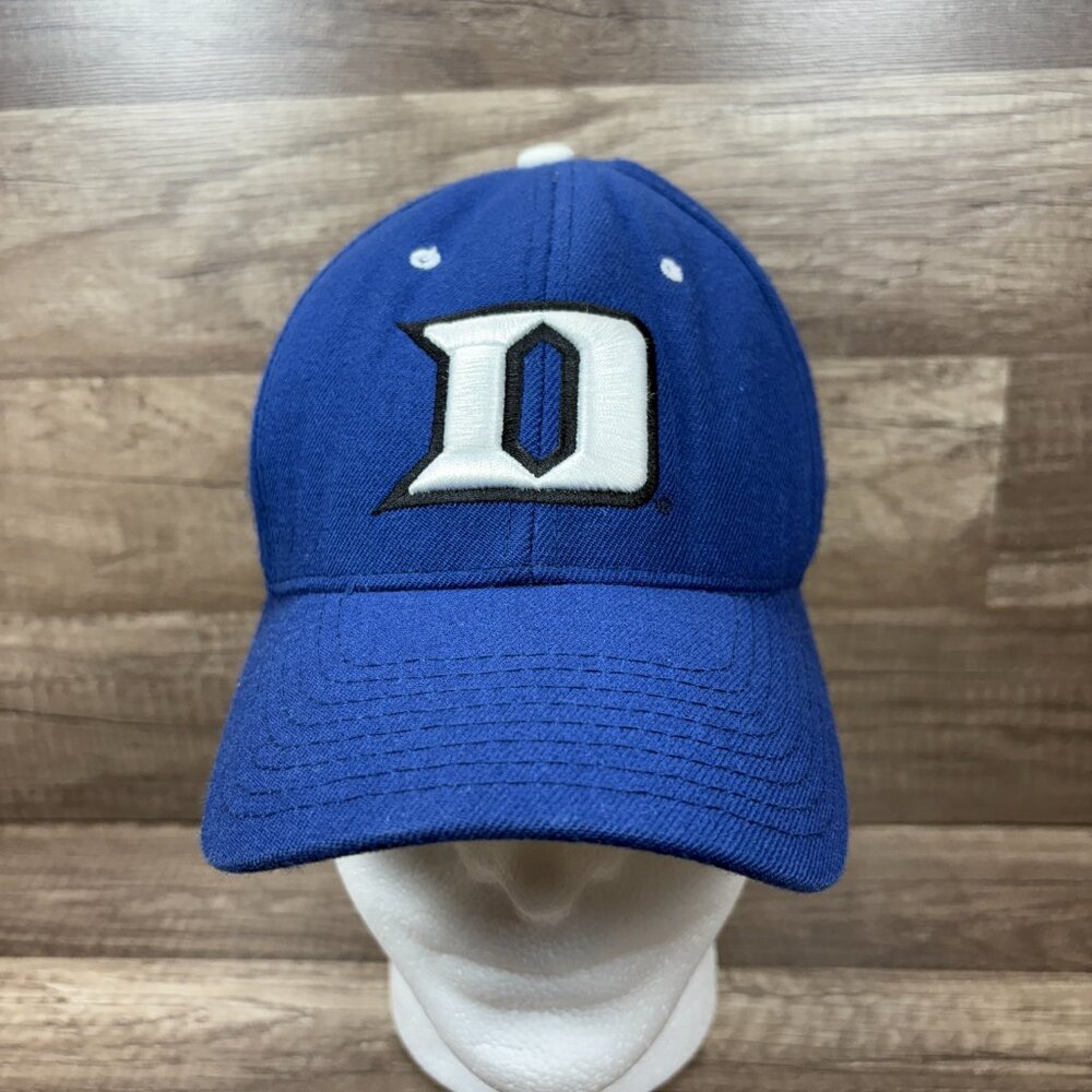 Blue 'D' Embroidered Baseball Cap - Blue